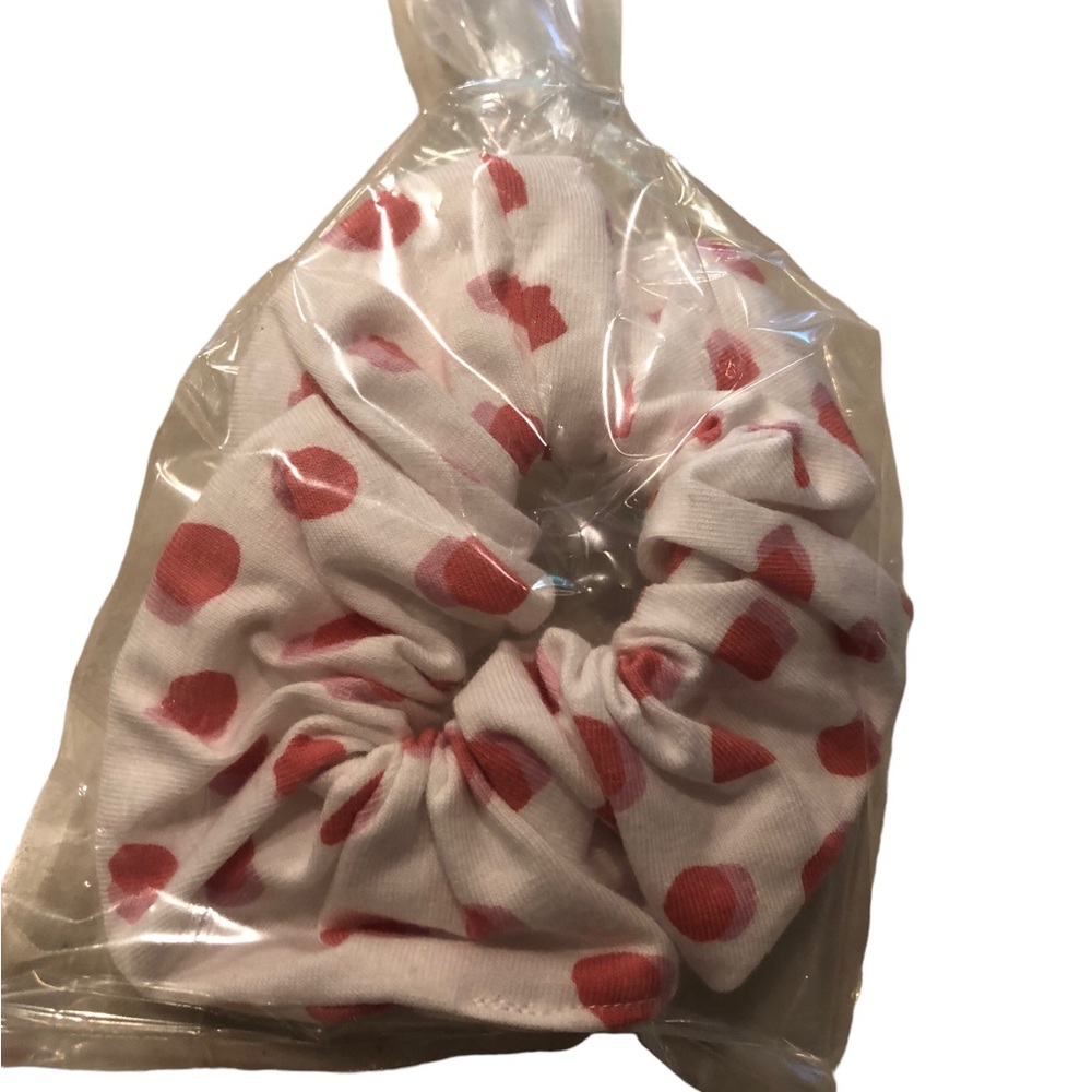 NWT Handmade Mauve Pink Polka Dot Scrunchy: Proceeds for School Fundraiser